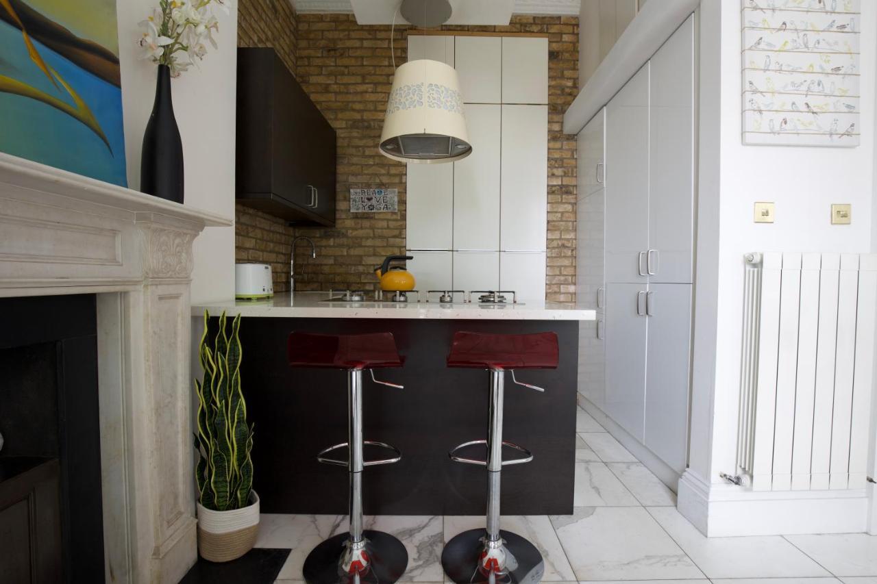 Large 2 Beds Flat Overlooking Clapham Common Park Londres Exterior foto